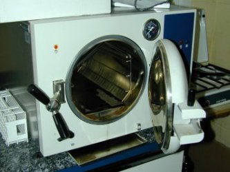 autoclave horizontal